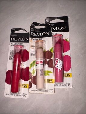 Revlon Kiss Balm Trio in Red, Nude, Pink